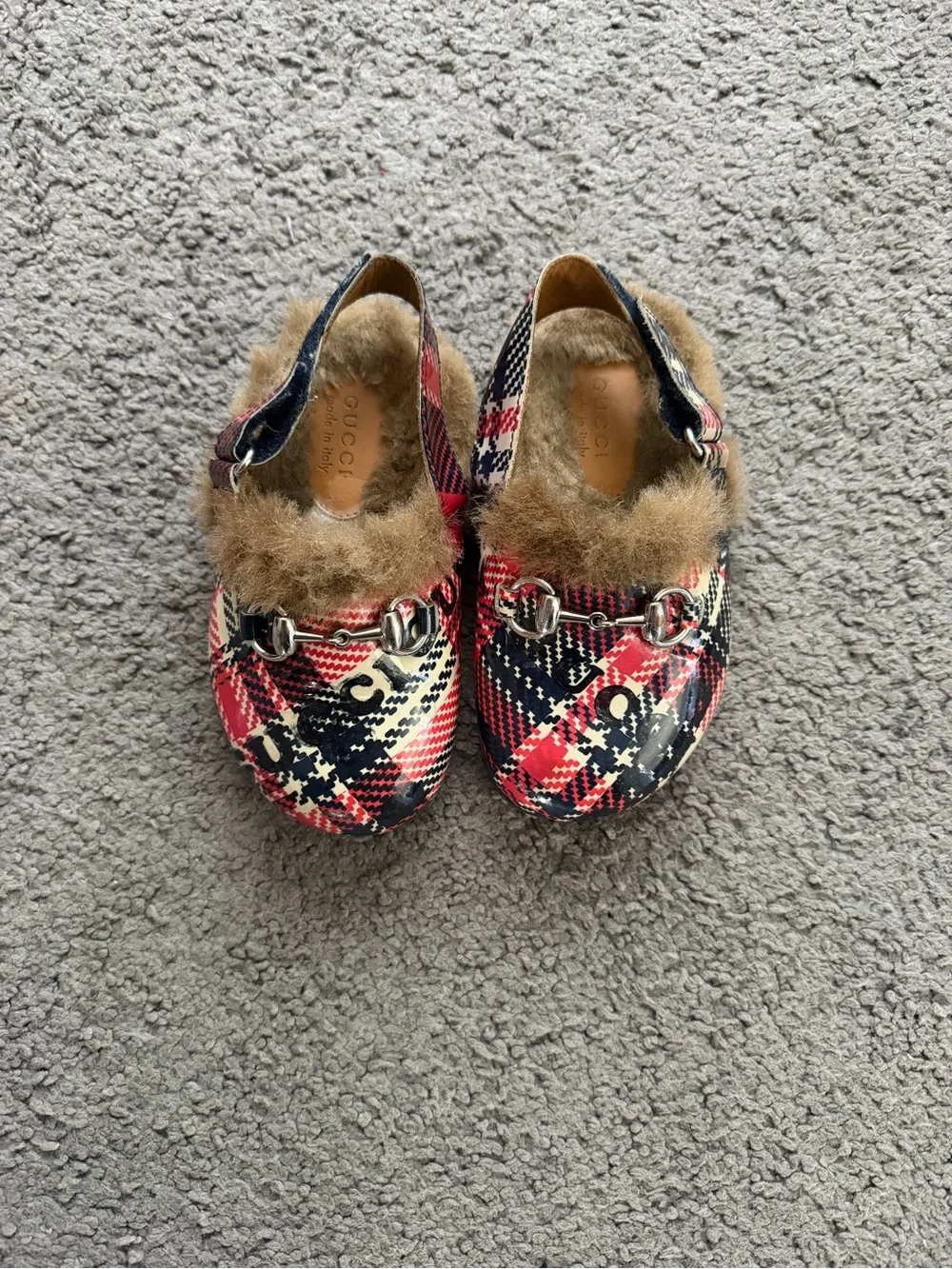 Gucci Kids Red Navy Plaid Fur-Trim Horsebit Clogs